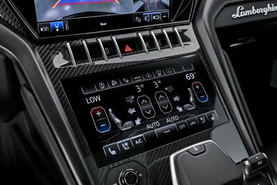 2022 Lamborghini Urus -FACTORY MATTE BLACK - Photo 41 - Joliet, IL 60435