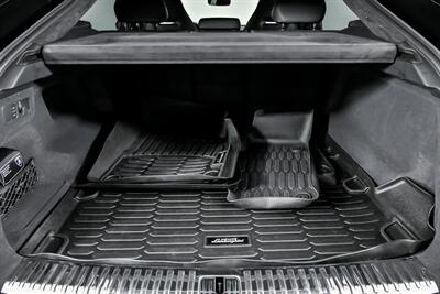 2022 Lamborghini Urus -FACTORY MATTE BLACK - Photo 16 - Joliet, IL 60435