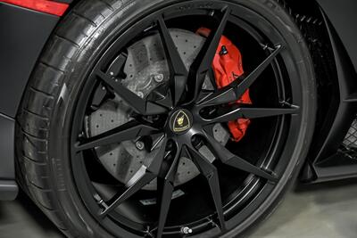 2018 Lamborghini Aventador LP 740-4 S-FULL SATIN PPF - Photo 17 - Joliet, IL 60435