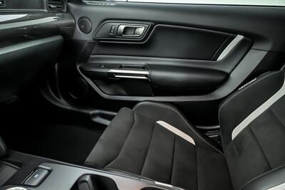 2022 Ford Mustang Shelby GT500-CFTP!   - Photo 34 - Joliet, IL 60435