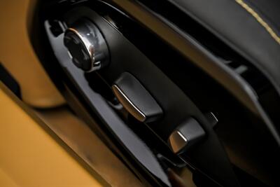2020 Chevrolet Corvette Stingray 3LT   - Photo 28 - Joliet, IL 60435