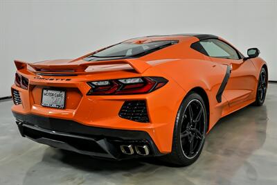 2020 Chevrolet Corvette Stingray 3LT   - Photo 12 - Joliet, IL 60435