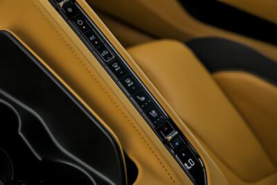 2020 Chevrolet Corvette Stingray 3LT   - Photo 39 - Joliet, IL 60435