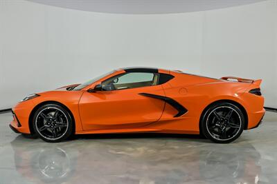 2020 Chevrolet Corvette Stingray 3LT   - Photo 8 - Joliet, IL 60435