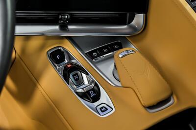2020 Chevrolet Corvette Stingray 3LT   - Photo 36 - Joliet, IL 60435