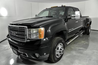 2011 GMC Sierra 3500 Denali   - Photo 6 - Joliet, IL 60435