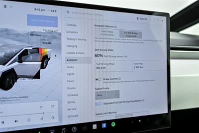 2024 Tesla Cybertruck - Photo 35 - Joliet, IL 60435