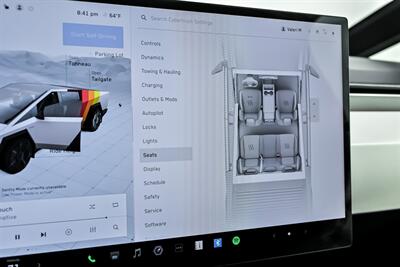 2024 Tesla Cybertruck - Photo 38 - Joliet, IL 60435
