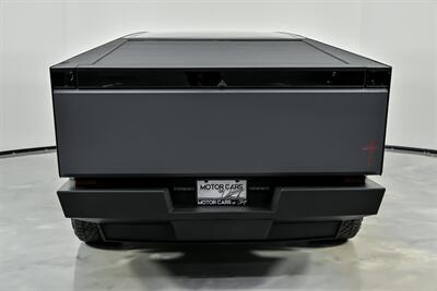 2024 Tesla Cybertruck - Photo 11 - Joliet, IL 60435