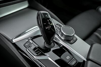 2018 BMW 540i xDrive   - Photo 38 - Joliet, IL 60435