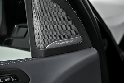 2022 BMW X7 M50i   - Photo 20 - Joliet, IL 60435