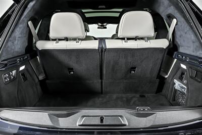 2022 BMW X7 M50i   - Photo 16 - Joliet, IL 60435