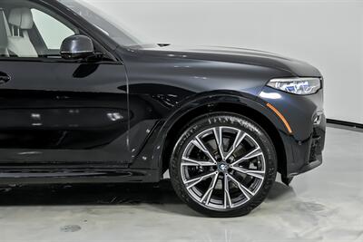 2022 BMW X7 M50i   - Photo 15 - Joliet, IL 60435