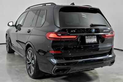 2022 BMW X7 M50i   - Photo 10 - Joliet, IL 60435