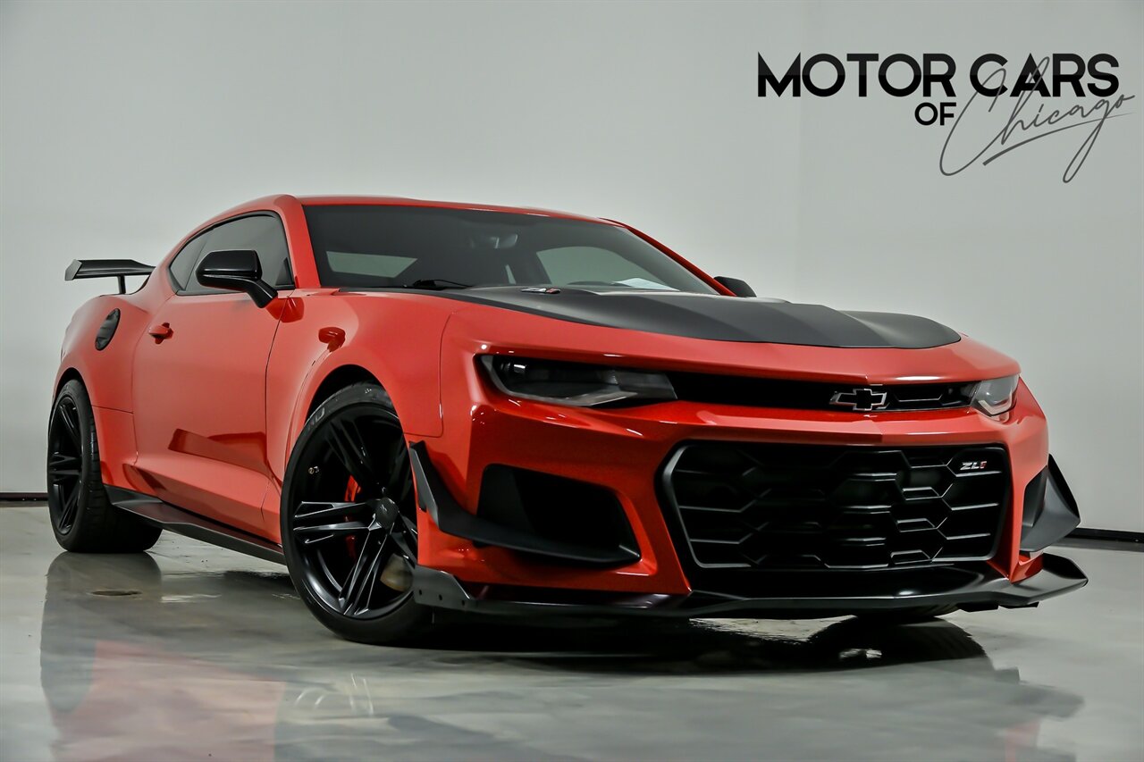 2023 Chevrolet Camaro ZL1-1LE TRACK PACK   - Photo 1 - Joliet, IL 60435