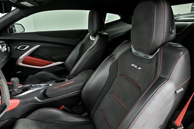 2023 Chevrolet Camaro ZL1-1LE TRACK PACK   - Photo 23 - Joliet, IL 60435