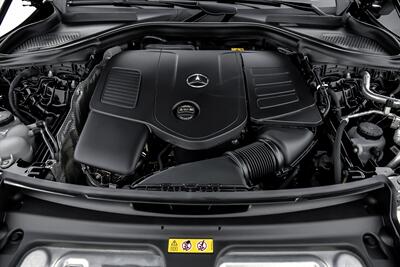 2023 Mercedes-Benz GLC GLC 300 4MATIC-BIG $63K MSRP   - Photo 17 - Joliet, IL 60435