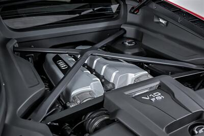 2018 Audi R8 5.2 V10 RWS   - Photo 16 - Joliet, IL 60435