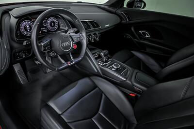 2018 Audi R8 5.2 V10 RWS   - Photo 21 - Joliet, IL 60435