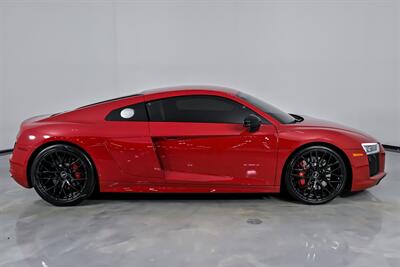 2018 Audi R8 5.2 V10 RWS   - Photo 14 - Joliet, IL 60435