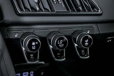 2018 Audi R8 5.2 V10 RWS   - Photo 32 - Joliet, IL 60435