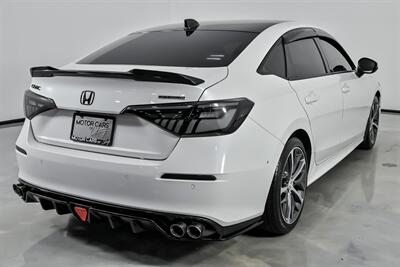 2023 Honda Civic Touring   - Photo 12 - Joliet, IL 60435