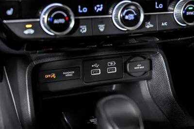 2023 Honda Civic Touring   - Photo 35 - Joliet, IL 60435
