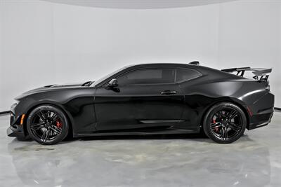 2022 Chevrolet Camaro ZL1-1LE TRACK PACK   - Photo 8 - Joliet, IL 60435