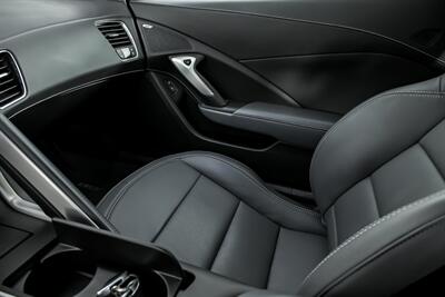 2015 Chevrolet Corvette Z06 3LZ   - Photo 35 - Joliet, IL 60435
