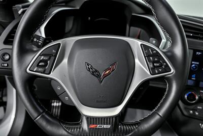 2015 Chevrolet Corvette Z06 3LZ   - Photo 25 - Joliet, IL 60435