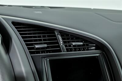 2012 Audi R8 5.2 quattro   - Photo 27 - Joliet, IL 60435