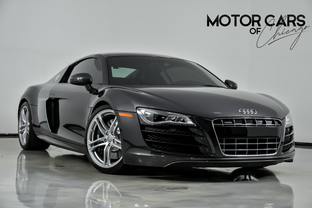 2012 Audi R8 5.2 quattro R tronic's photo
