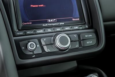 2012 Audi R8 5.2 quattro   - Photo 28 - Joliet, IL 60435