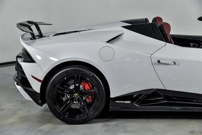 2020 Lamborghini Huracan EVO Spyder   - Photo 13 - Joliet, IL 60435