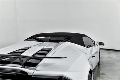 2020 Lamborghini Huracan EVO Spyder   - Photo 21 - Joliet, IL 60435