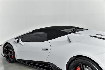 2020 Lamborghini Huracan EVO Spyder   - Photo 23 - Joliet, IL 60435