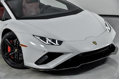 2020 Lamborghini Huracan EVO Spyder   - Photo 3 - Joliet, IL 60435