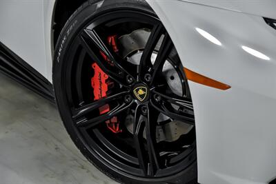 2020 Lamborghini Huracan EVO Spyder   - Photo 4 - Joliet, IL 60435