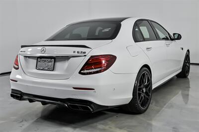 2019 Mercedes-Benz AMG E 63 S-HUGE $131K MSRP-CAEBON BUCKETS-RARE!   - Photo 12 - Joliet, IL 60435