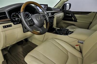 2018 Lexus LX 570 Three-Row-1 OWNER CLEAN CARFAX!   - Photo 20 - Joliet, IL 60435