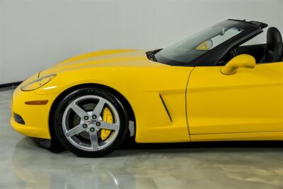 2005 Chevrolet Corvette   - Photo 7 - Joliet, IL 60435