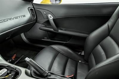 2005 Chevrolet Corvette   - Photo 40 - Joliet, IL 60435