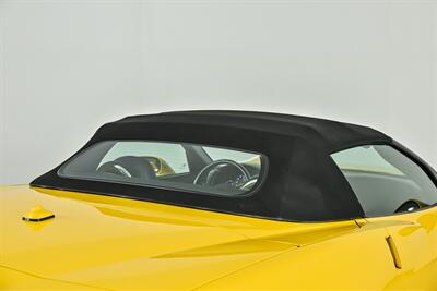 2005 Chevrolet Corvette   - Photo 19 - Joliet, IL 60435
