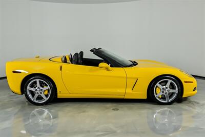2005 Chevrolet Corvette   - Photo 14 - Joliet, IL 60435