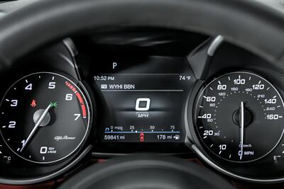 2020 Alfa Romeo Giulia   - Photo 24 - Joliet, IL 60435