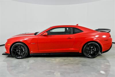 2015 Chevrolet Camaro Z28-COLLECTOR OWNED!   - Photo 8 - Joliet, IL 60435