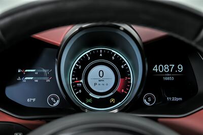 2021 Aston Martin Vantage   - Photo 25 - Joliet, IL 60435