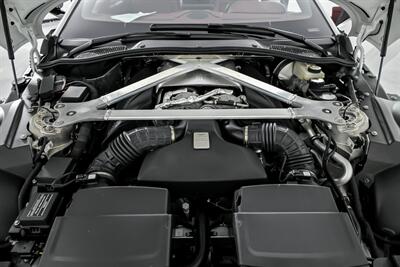 2021 Aston Martin Vantage   - Photo 17 - Joliet, IL 60435