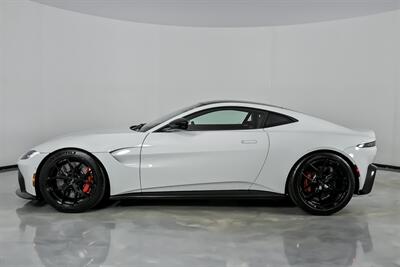 2021 Aston Martin Vantage   - Photo 8 - Joliet, IL 60435