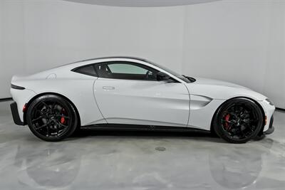 2021 Aston Martin Vantage   - Photo 14 - Joliet, IL 60435